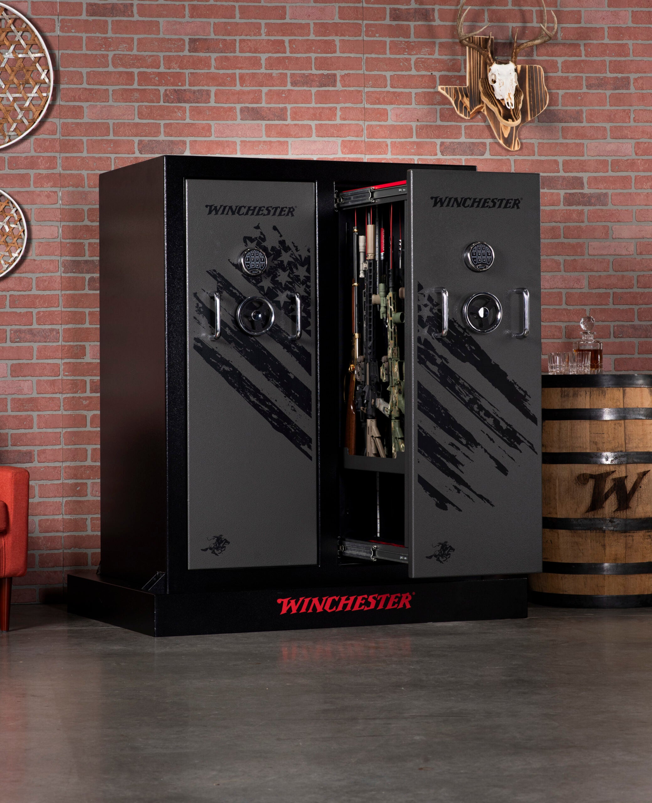 Winchester Defender Double Door Gun Safe (40-Long Gun Capacity)
