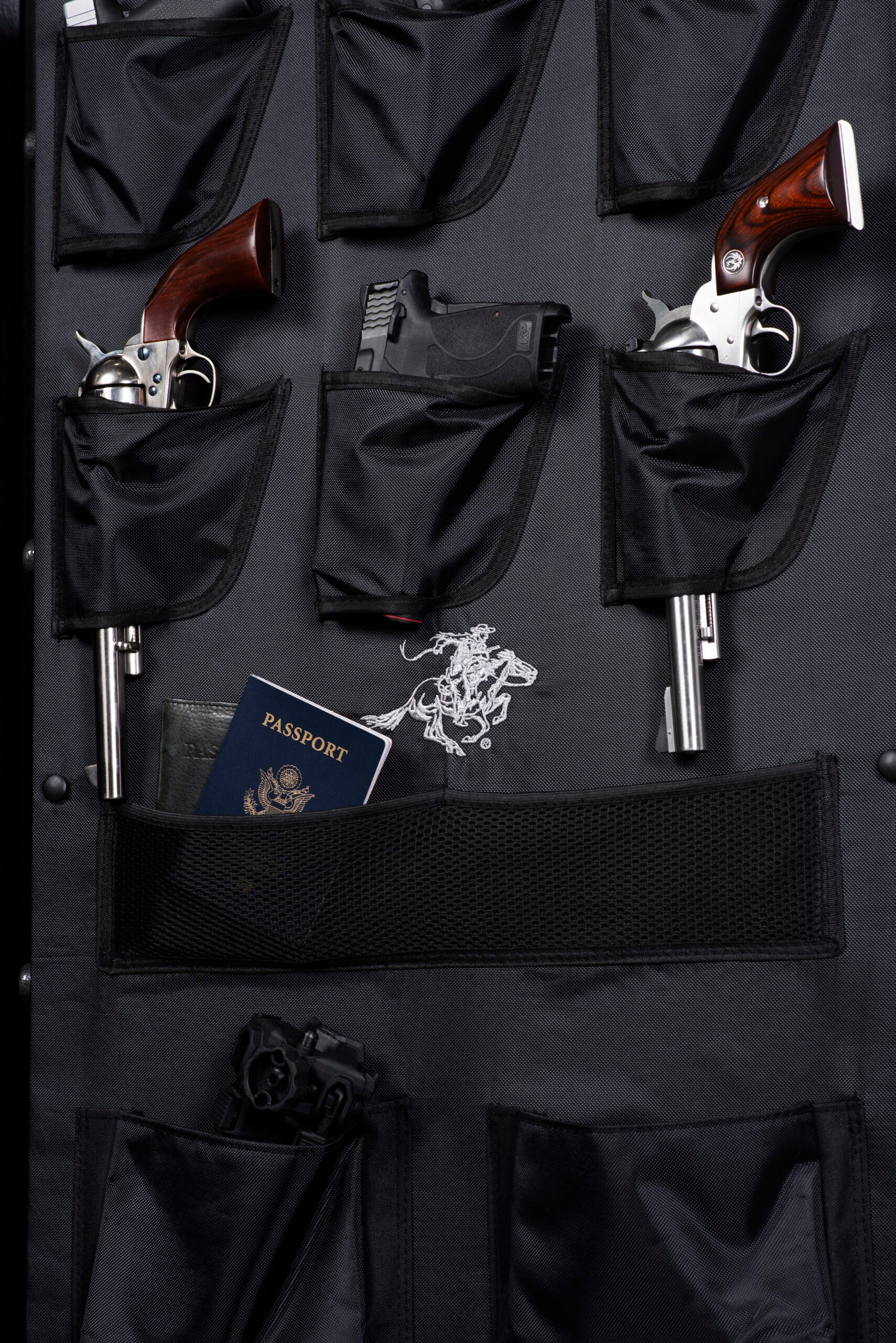 Winchester Ranger 26 Gun Safe (35-Long Gun Capacity)